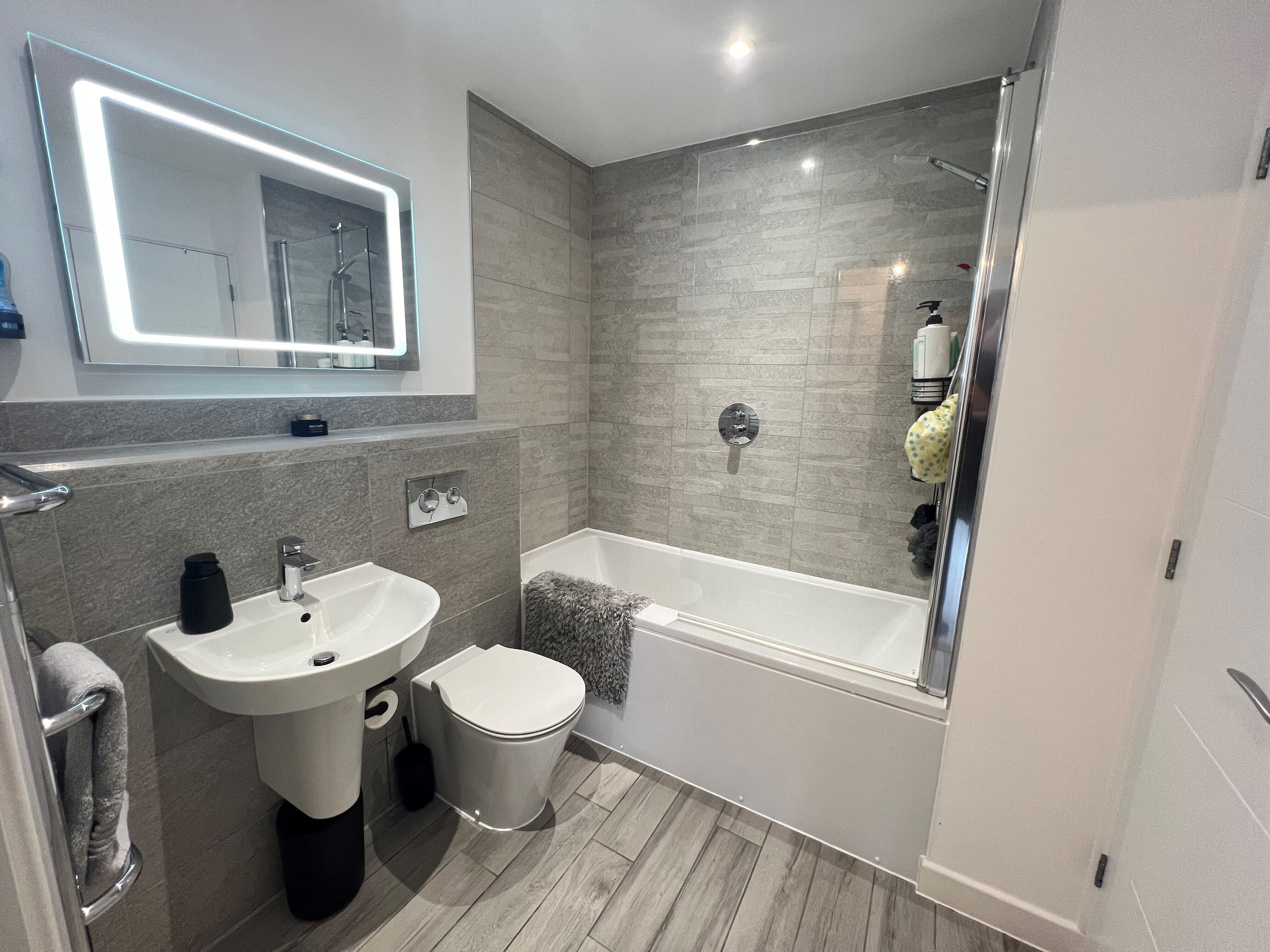 Flat Edinburgh Way in Harlow