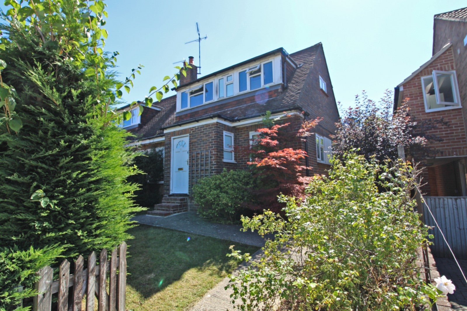 House Vale Road in Mid Sussex