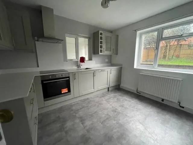 House Larchfield Road in Maidenhead