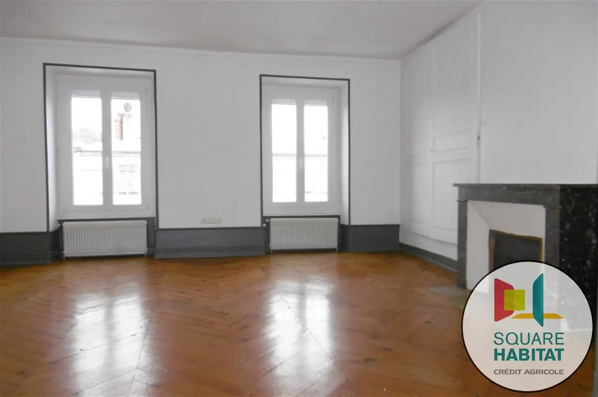 Flat Boulevard Jules Cibrand in Issoire