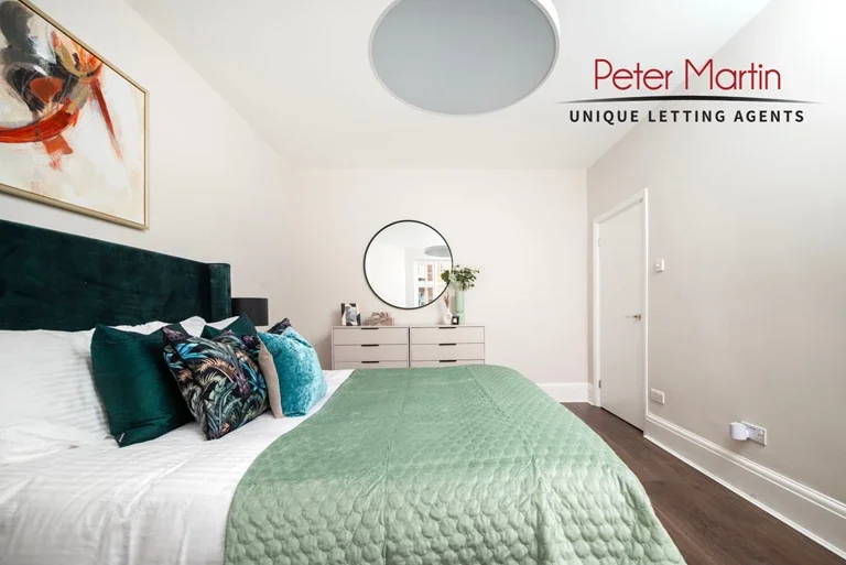 Flat Portsdown Mews in Greater London