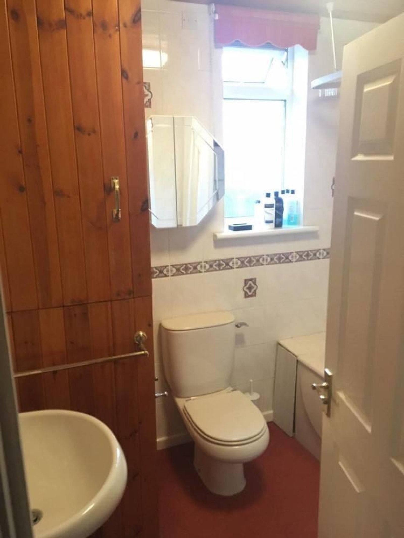 Room Solitaire Avenue in Worcester