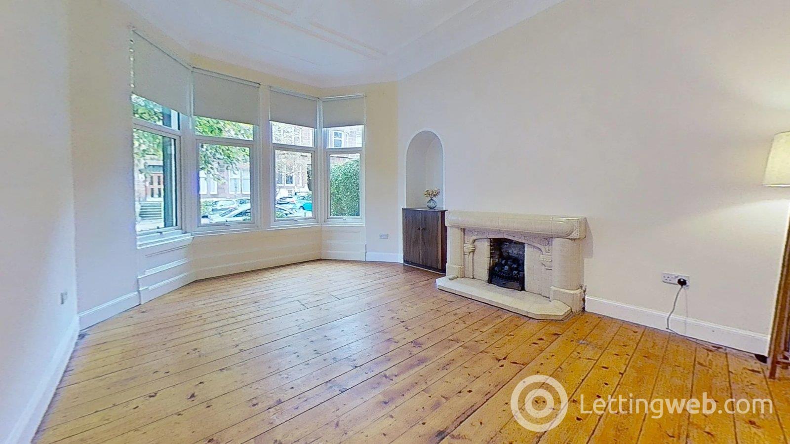Flat Novar Drive in Glasgow