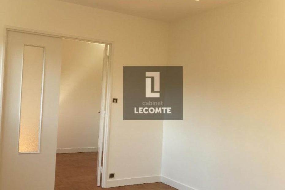 Flat Boulevard de la Duchesse Anne in Rennes