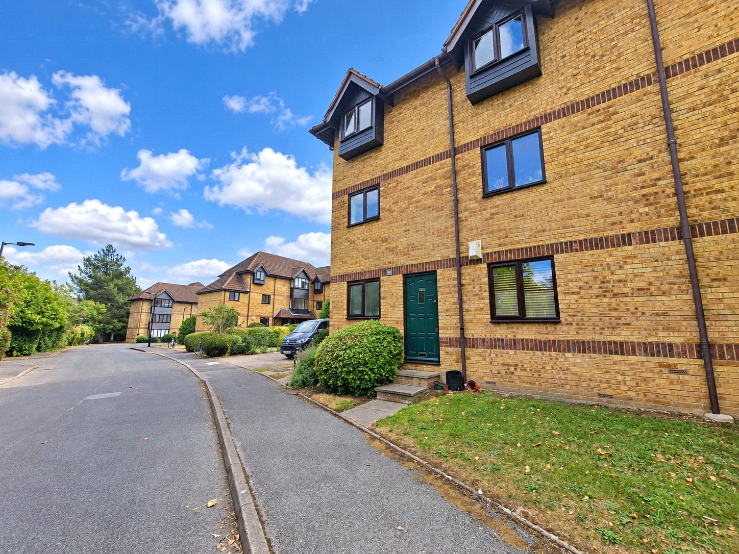 Flat Linwood Close in Greater London