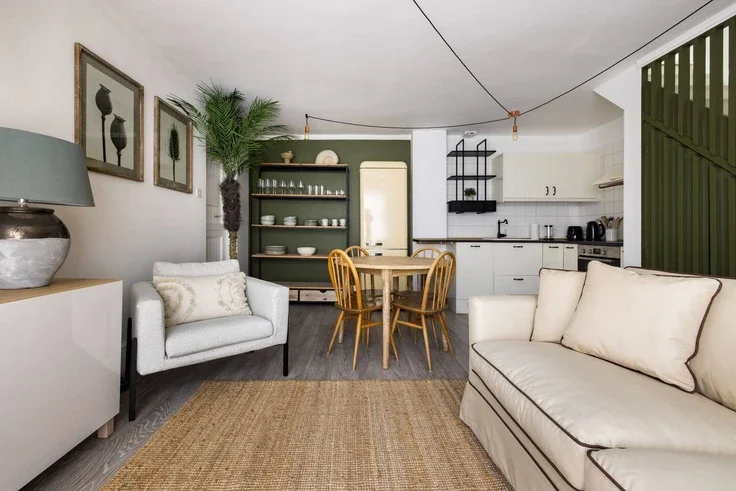 House Montagu Mews North in City of Westminster
