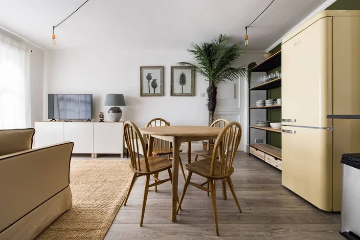 House Montagu Mews North in City of Westminster