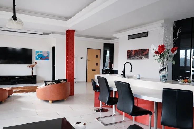 Flat Queensborough Terrace in City of Westminster