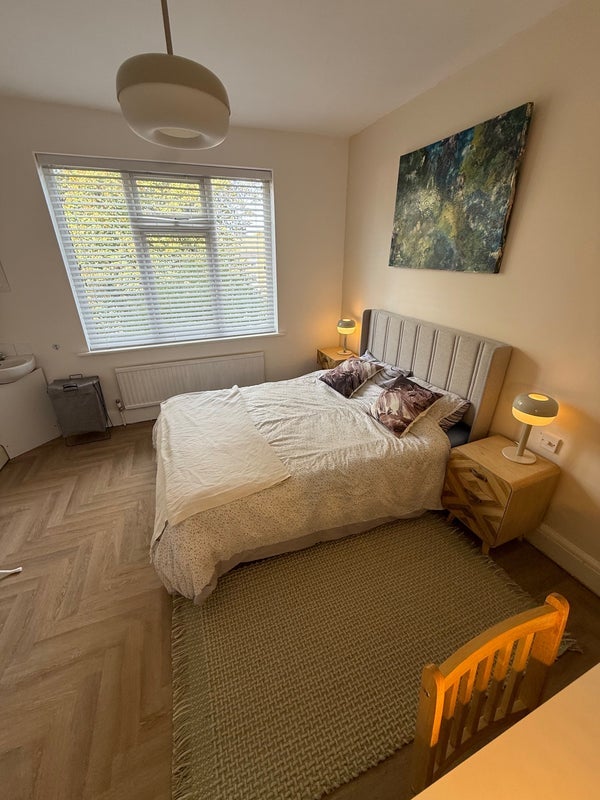 Room Cedar Road in Greater London