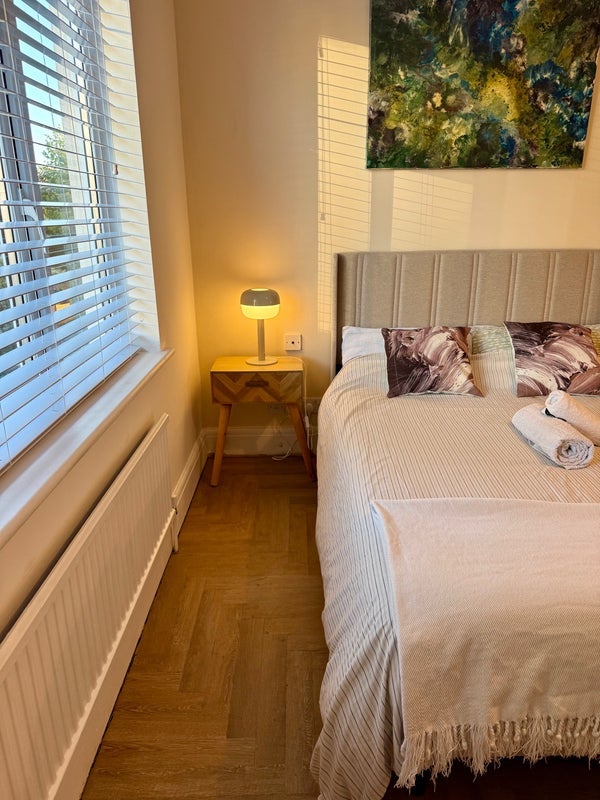 Room Cedar Road in Greater London