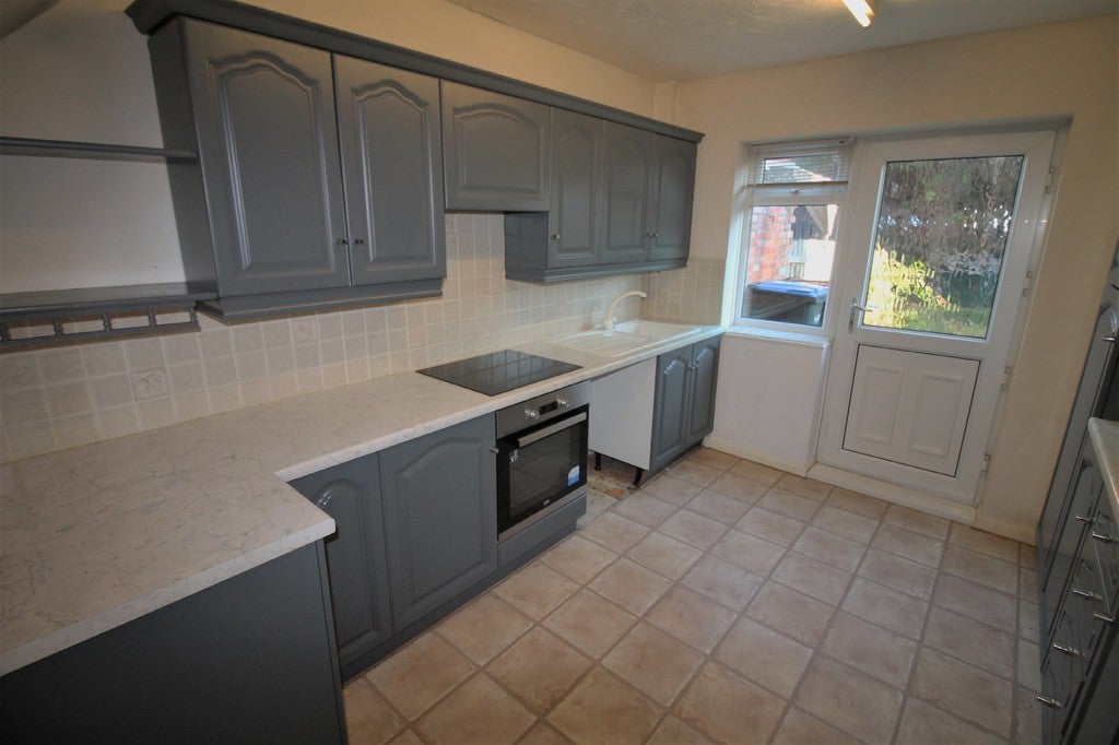 House Rosedale Crescent in Shildon