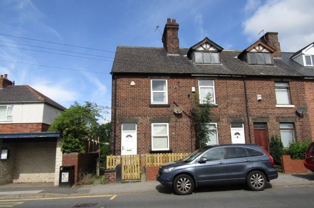 House Rotherham Road in Cudworth
