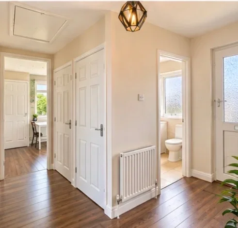 Flat Patterson Court in Dartford