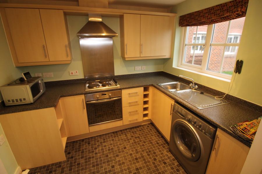 Flat Hendeley Court in East Staffordshire