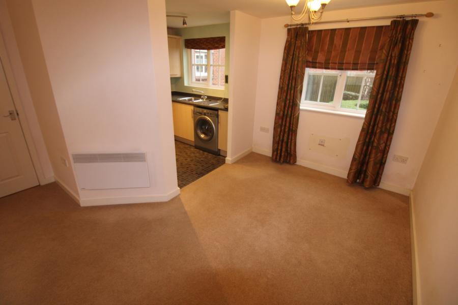 Flat Hendeley Court in East Staffordshire