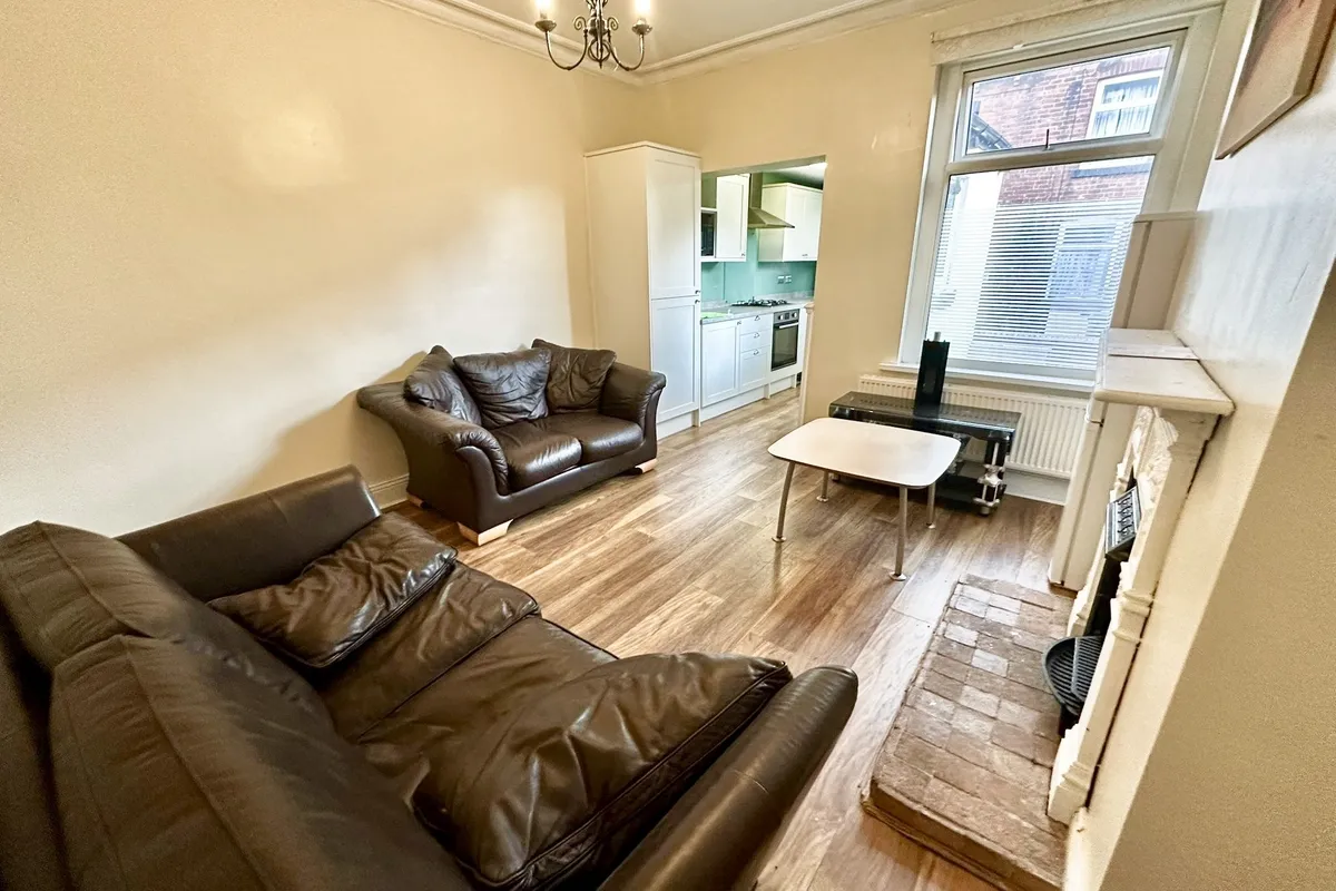 House Back Ecclesburn Street in Leeds