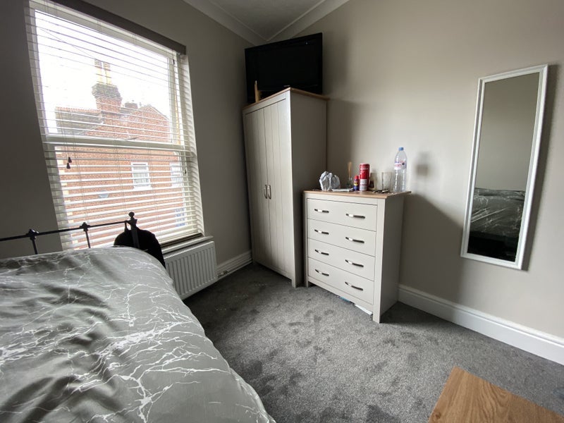 Room Christchurch Street in Ipswich