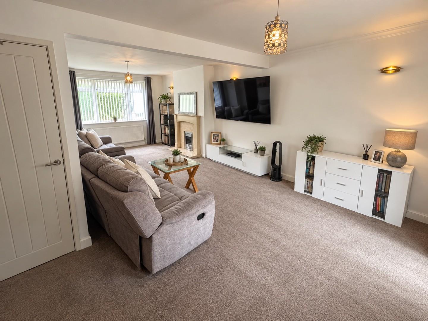House Aldbury Rise in Coventry