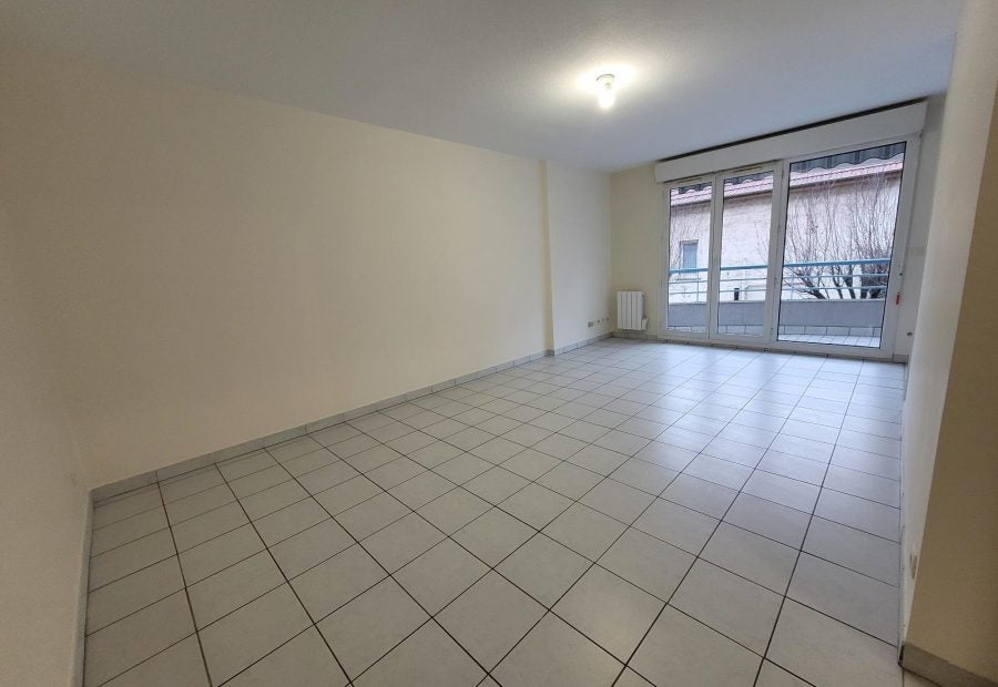 Flat Rue Amédée Morel in Grenoble
