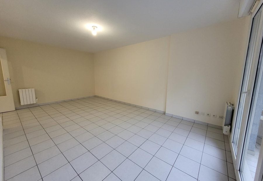 Flat Rue Amédée Morel in Grenoble
