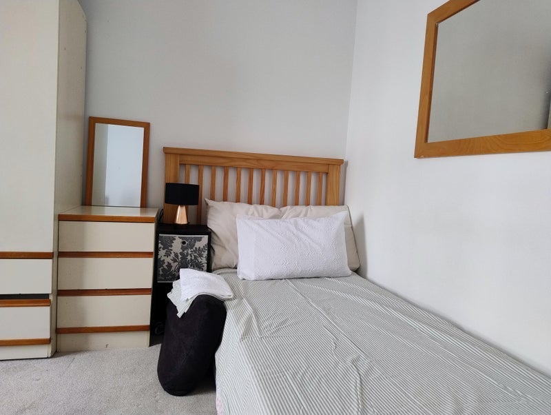 Room Paul Street in Greater London