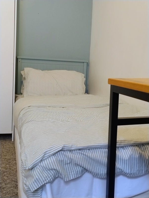 Room Paul Street in Greater London