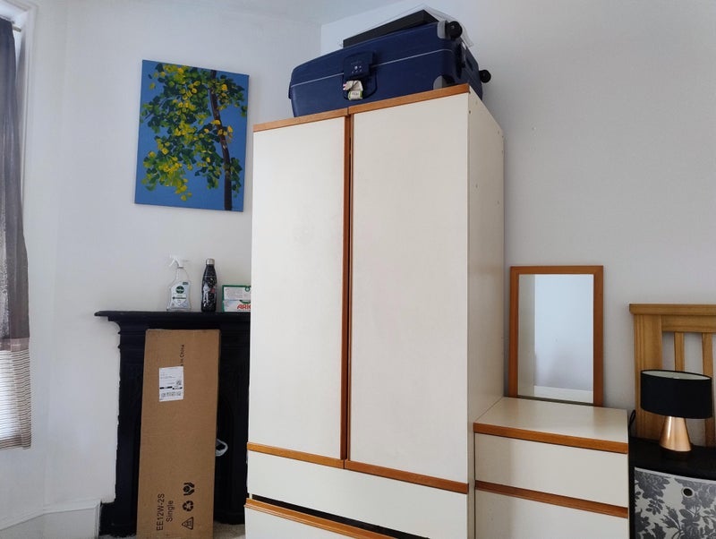 Room Paul Street in Greater London