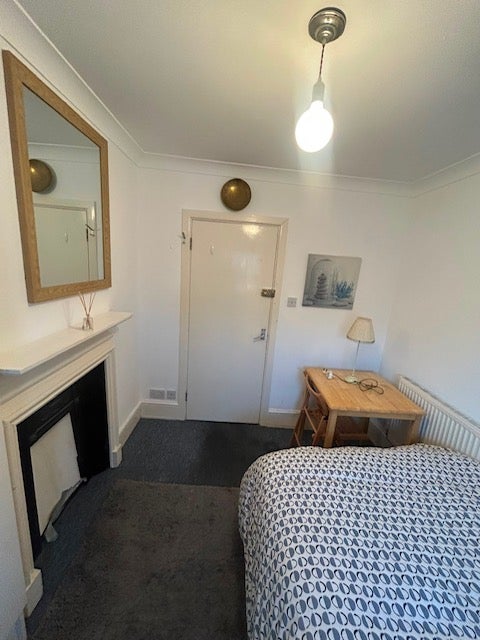 Room Old Christchurch Road in Bournemouth