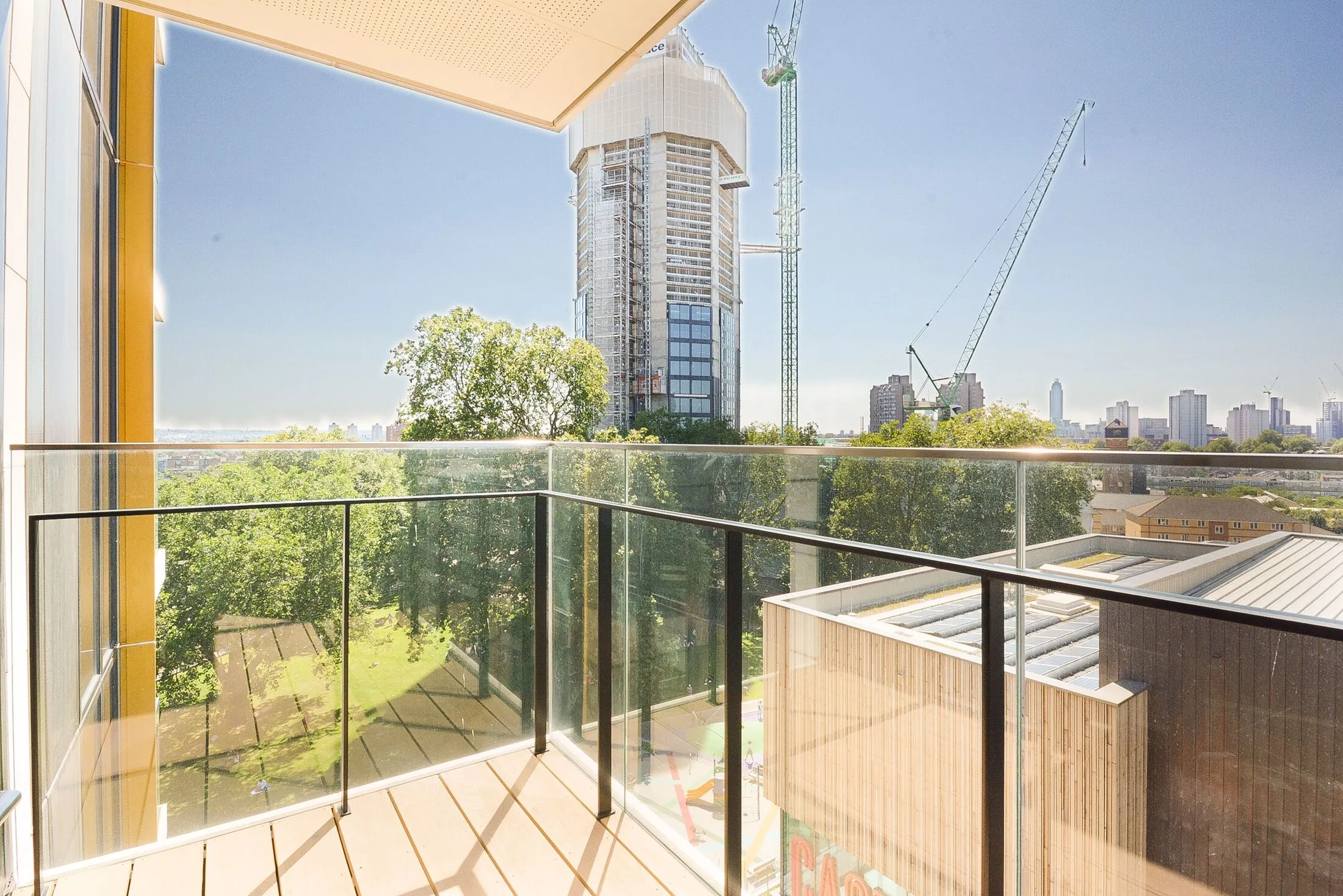 Flat St. Gabriel Walk in Greater London
