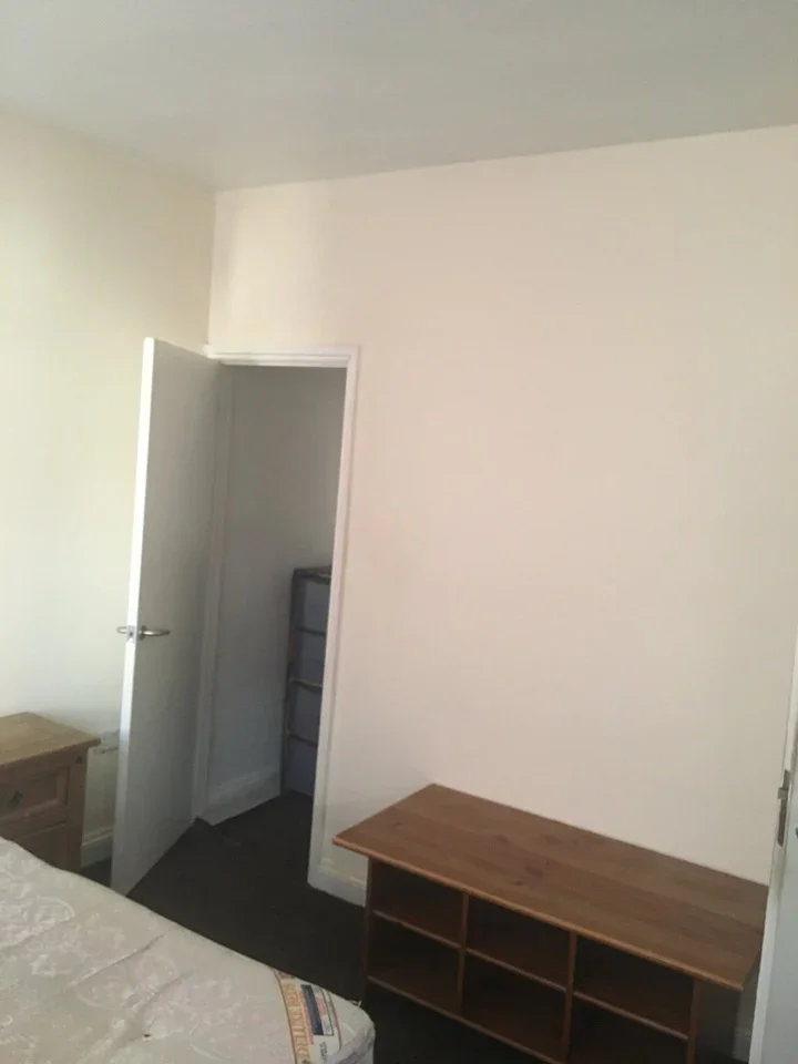 Room Ash Street in East Staffordshire