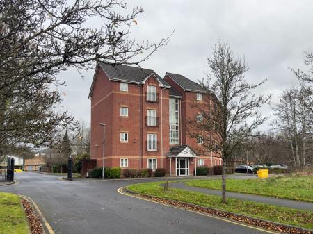 Flat Waterside Gardens in Bolton