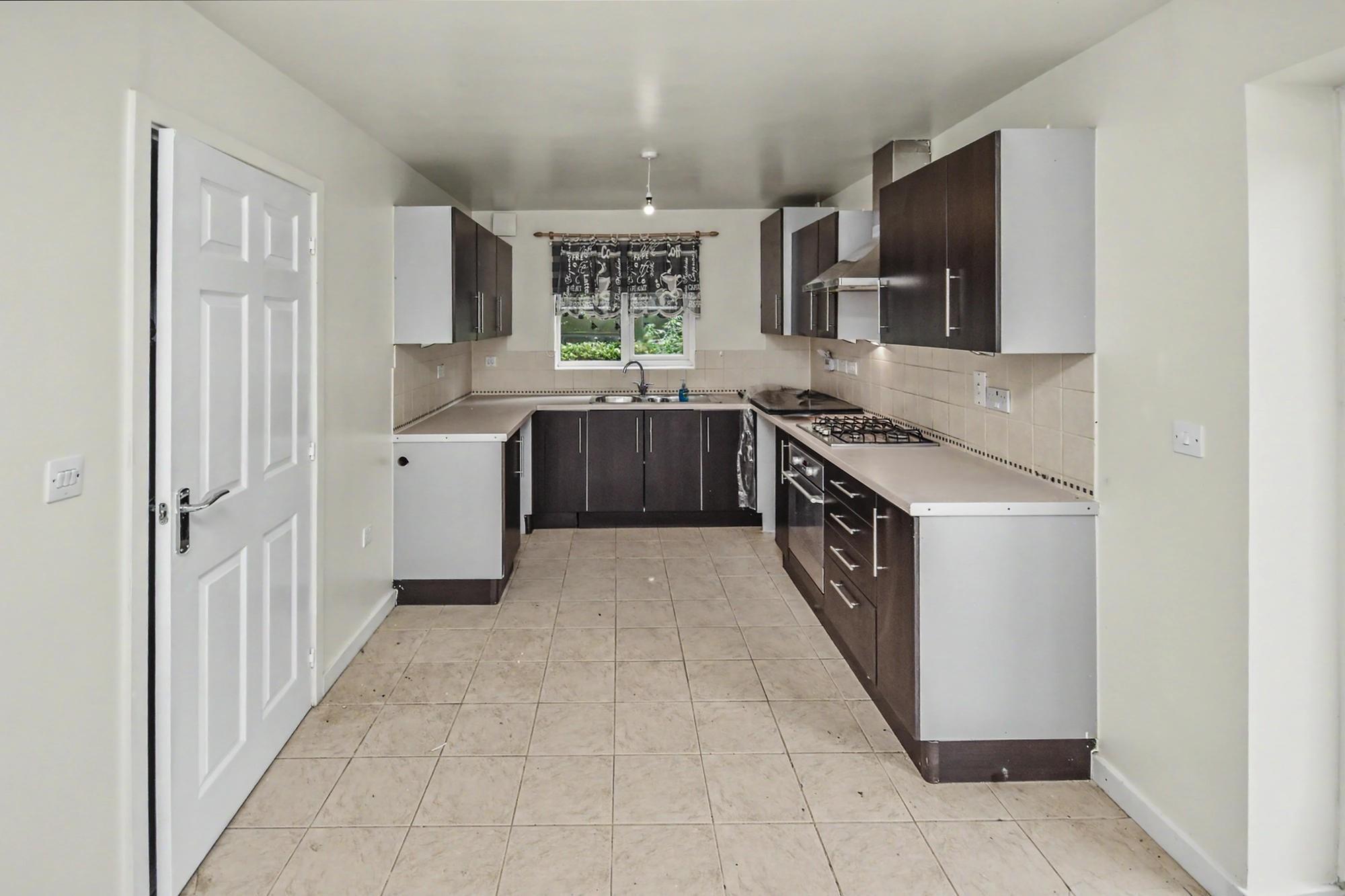 House Dewar Close in Corby