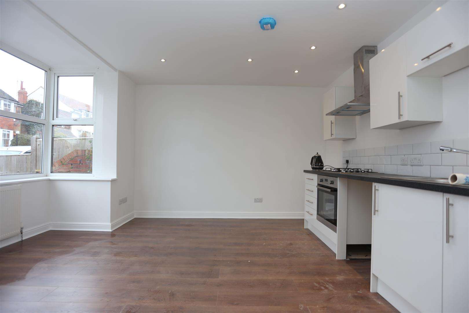 Flat Dawson Terrace in Brighton