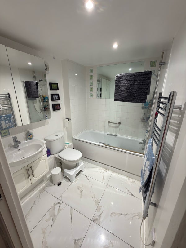 Room Bingfield Street in Greater London