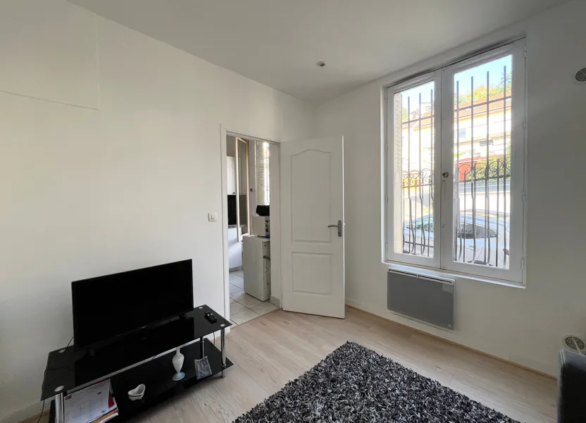 Appartement Rue du Coteau à Cachan