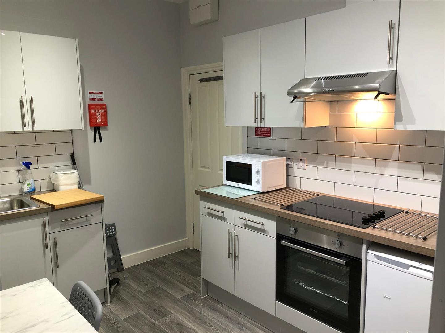 Room Herga Road in Greater London