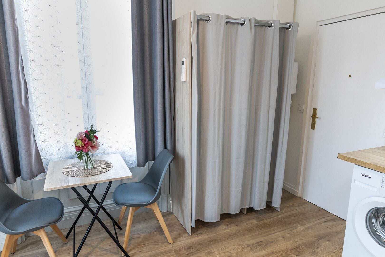 Chambre Rue Saint-Cyprien à Poitiers