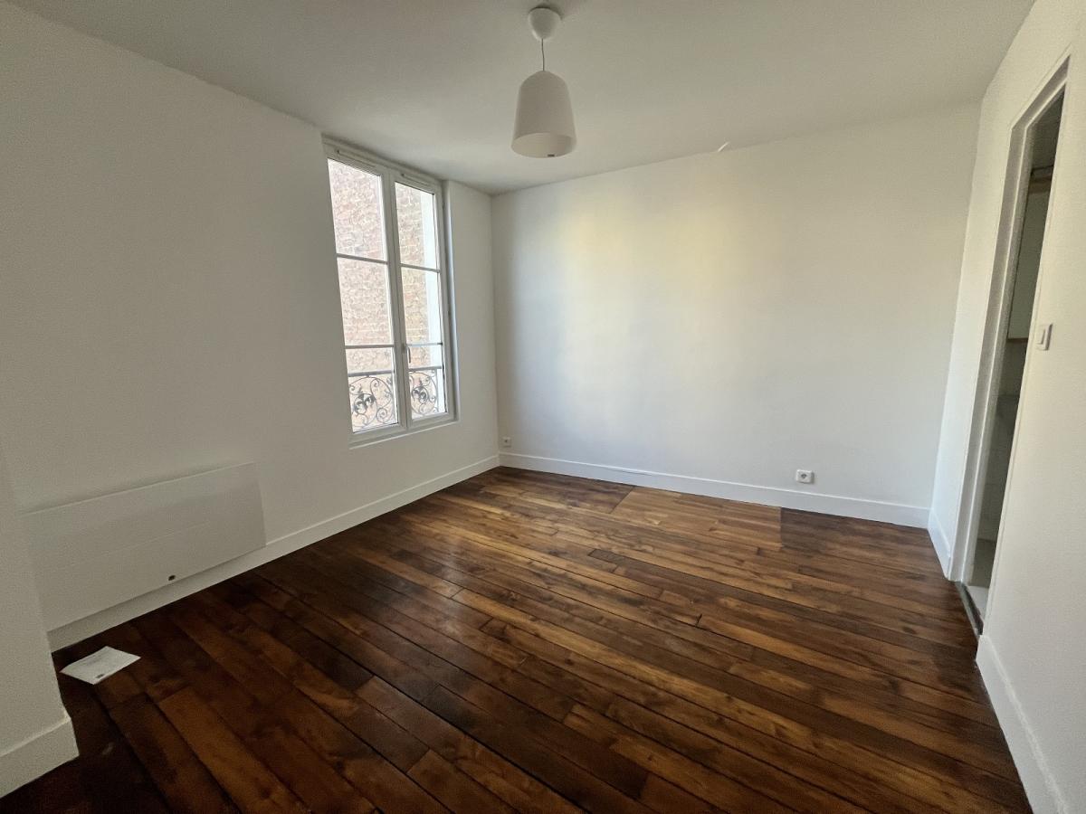 Flat Rue du Commandant Pilot in Neuilly-sur-Seine