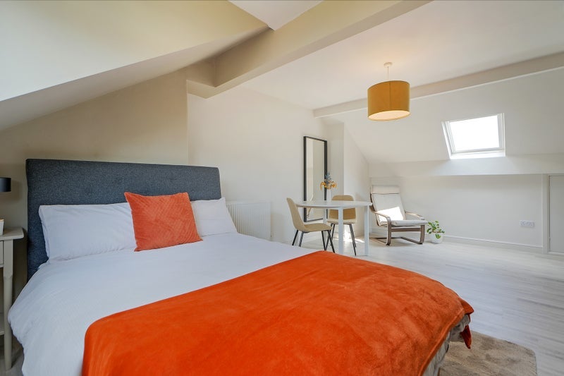 Flat Belgrave Square in Sheffield