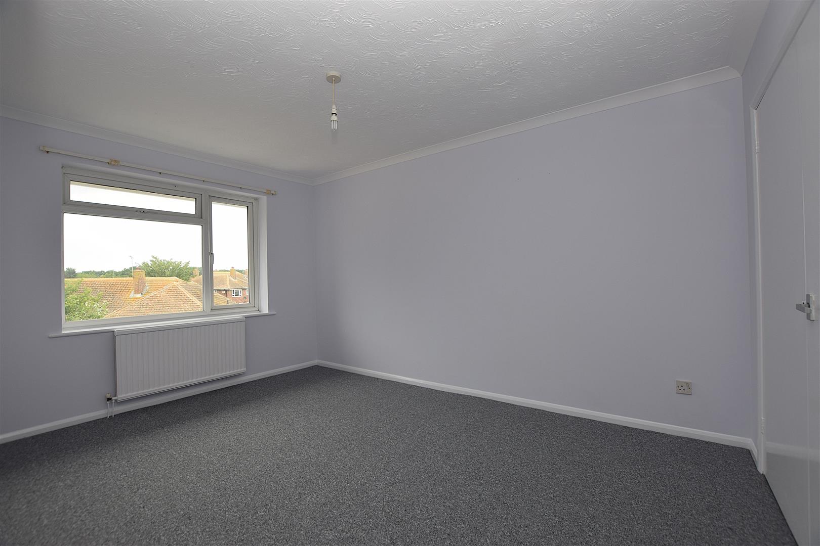 Flat Cooden Sea Road in Rother