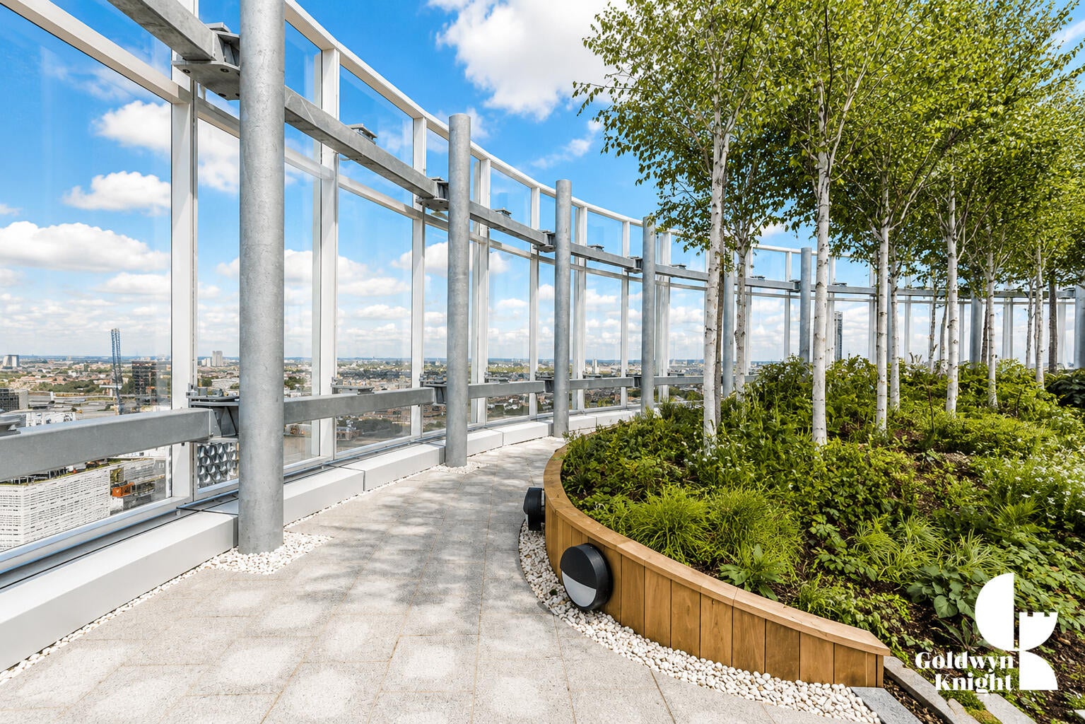 Flat Wyvil Road in Greater London