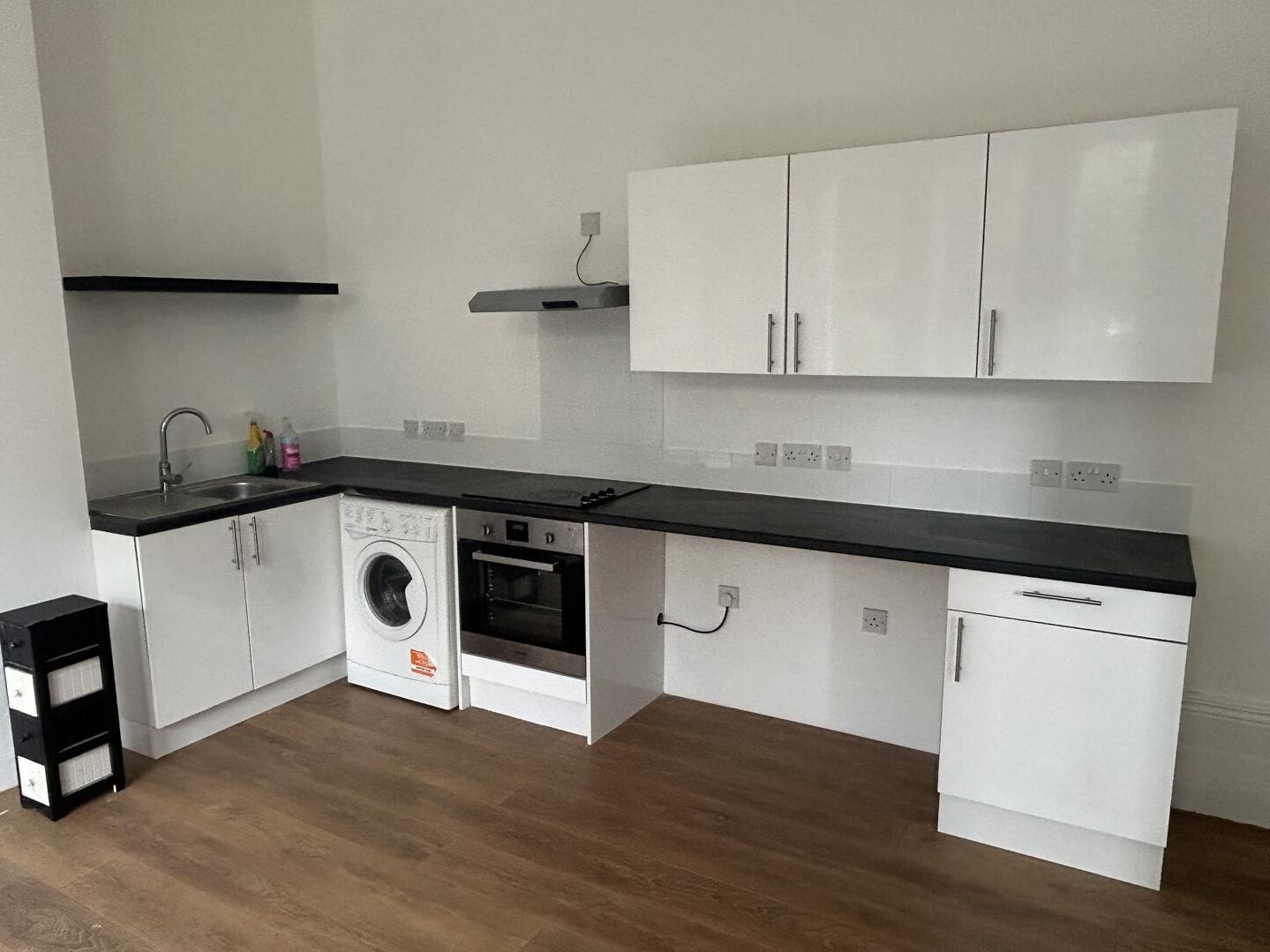 Flat Penge Road in Greater London