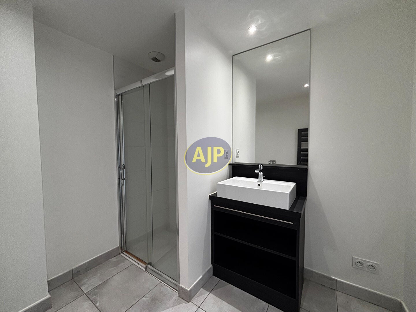 Appartement D 52 à Fontguenand
