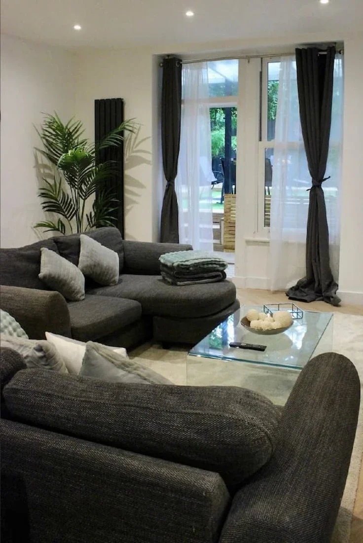 House Sinclair Road in Greater London