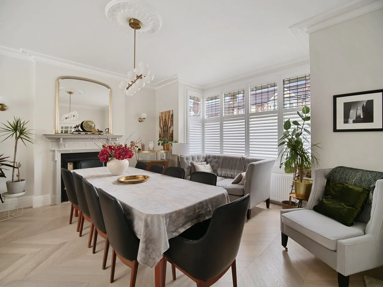House Arragon Gardens in Greater London