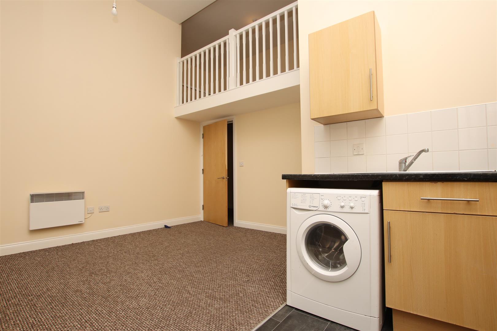 Flat Entry Hill in Bath