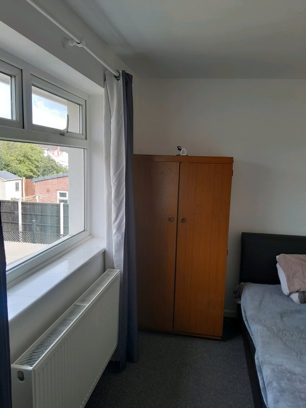 Room Highwray Grove in Nottingham