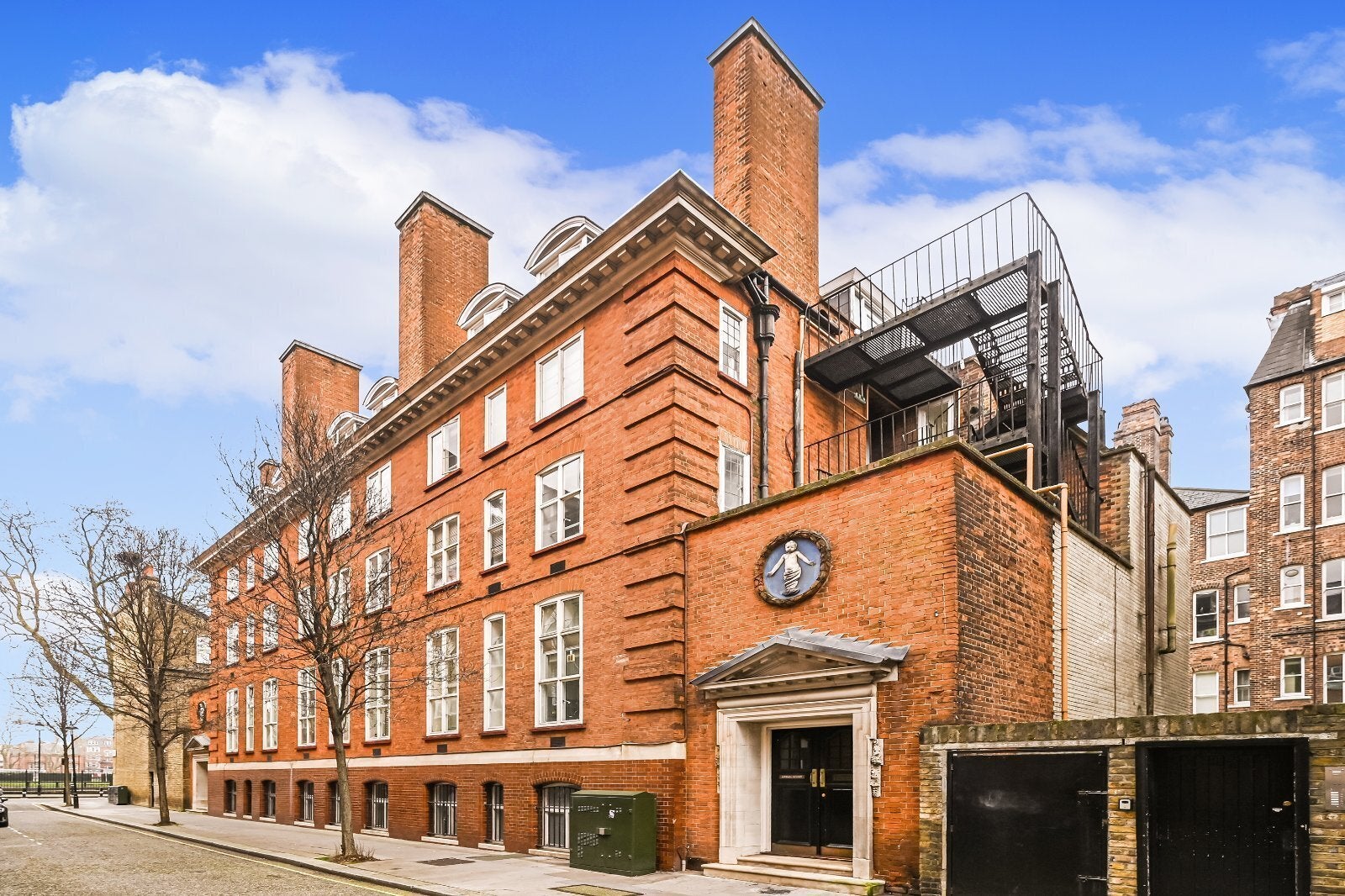Room Vauxhall Bridge Road in City of Westminster