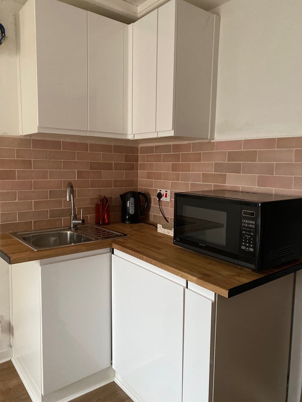 Flat Ravenhead Drive in Bristol