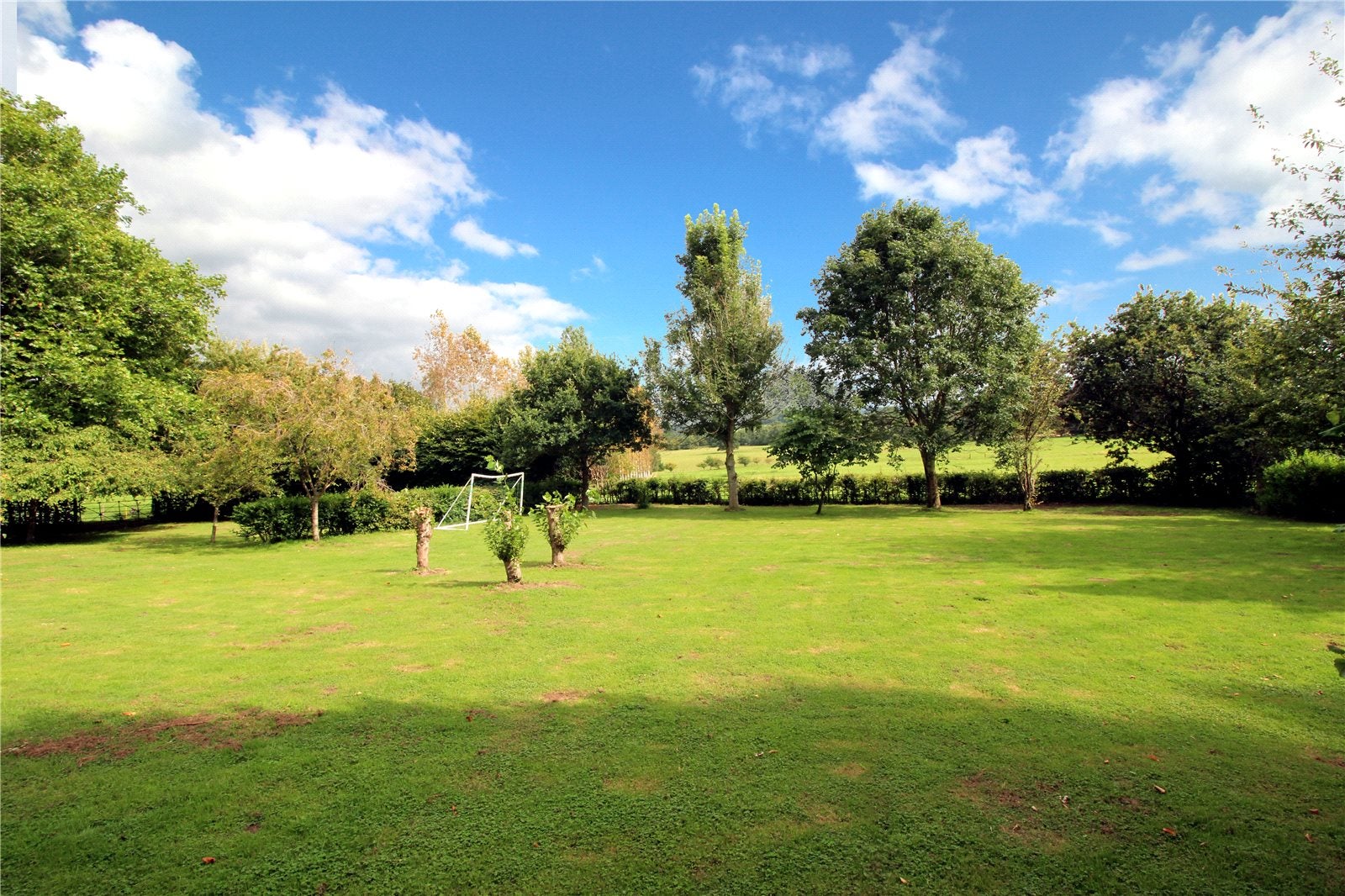 House Edenbridge Road in Wealden